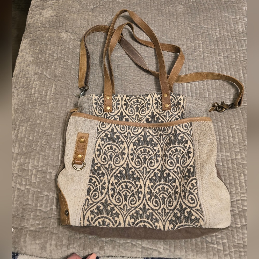 Myra Bag
